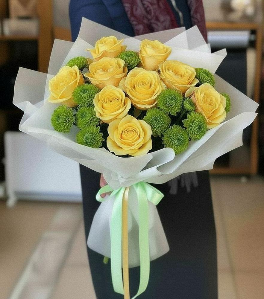 Букет цветов из: Хризантемы и Розы в Бутиково