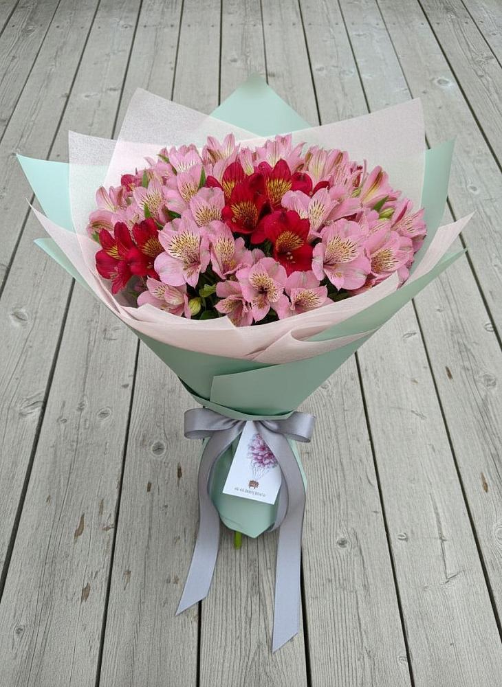 Букет цветов из: Альстромерии в Бутиково