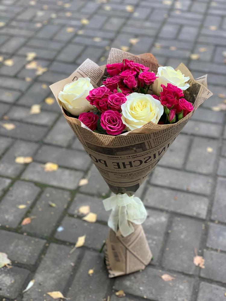 Букет цветов из: Розы в Бутиково