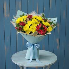 Букет цветов из:  Альстромерии и Хризантемы в Бутиково