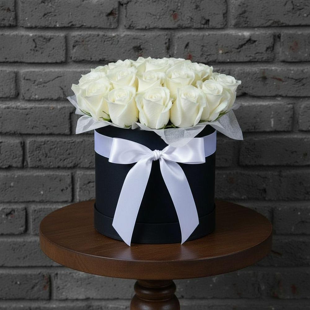 Цветочная композиция из Розы в шляпной коробке в Бутиково