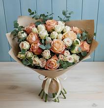 Букет цветов из:  Альстромерии и Розы #REPLACE_PRED# Бутиково