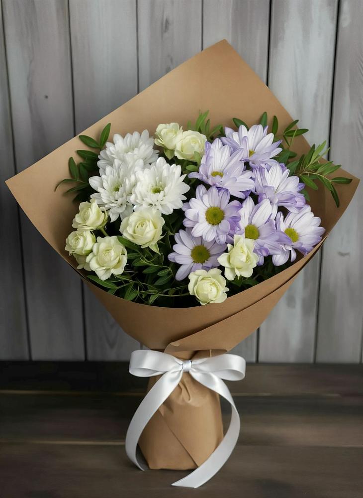 Букет цветов из: Хризантемы и Розы в Бутиково