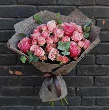 Букет цветов из:  Розы #REPLACE_PRED# Бутиково